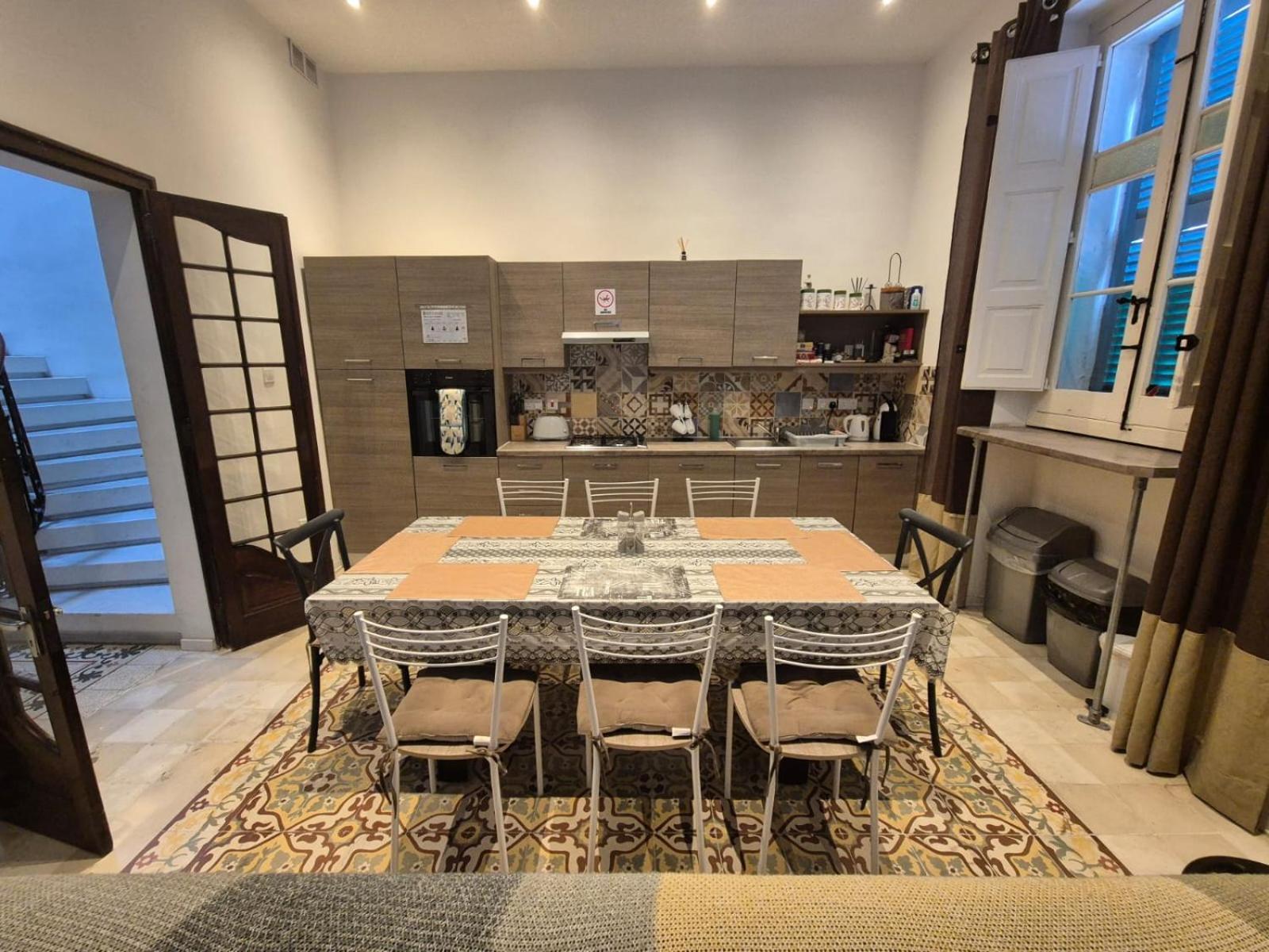 Spacious 4-Bedrooms Townhouse In Tas-Сліма Екстер'єр фото